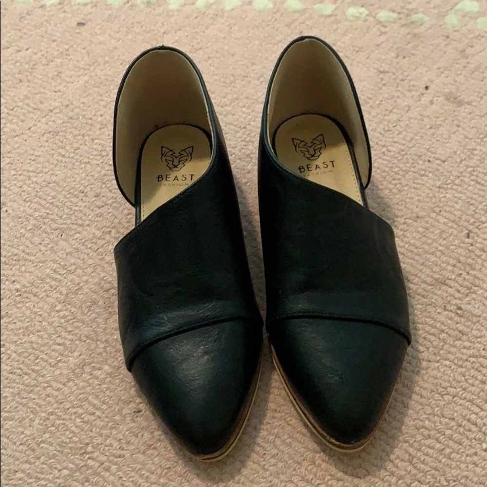 Beast fashion black shoes
